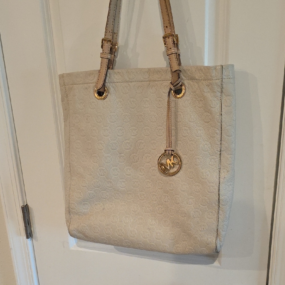 MICHAEL Michael Kors Beige Tote with Gold Details
